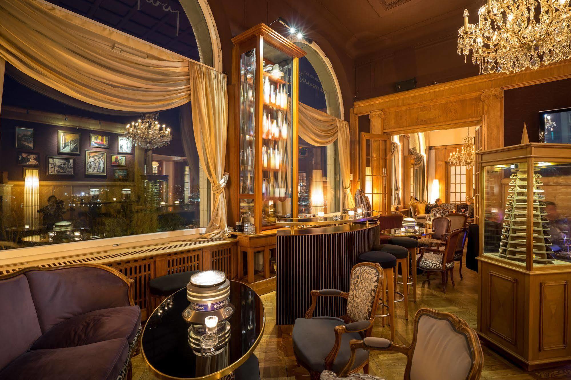 Art Deco Montana Hotel 4*